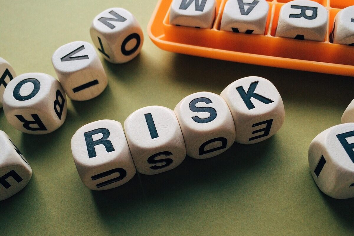 Avoiding leverage risks