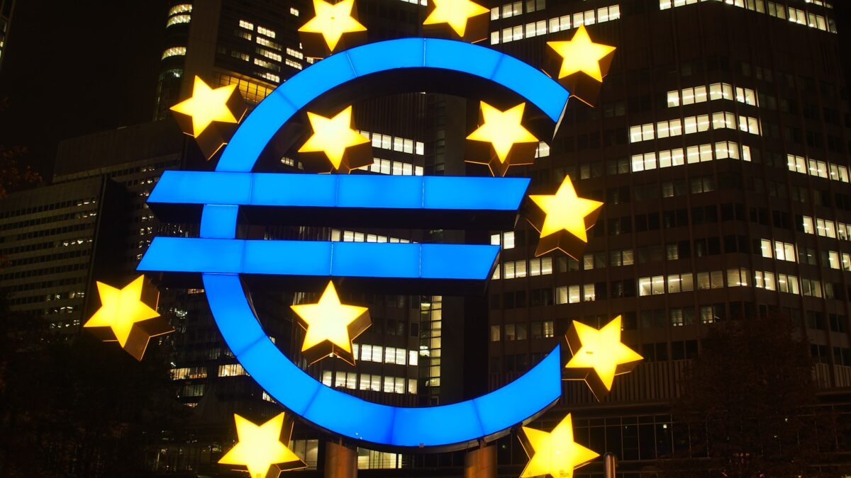 Central bank digital currencies