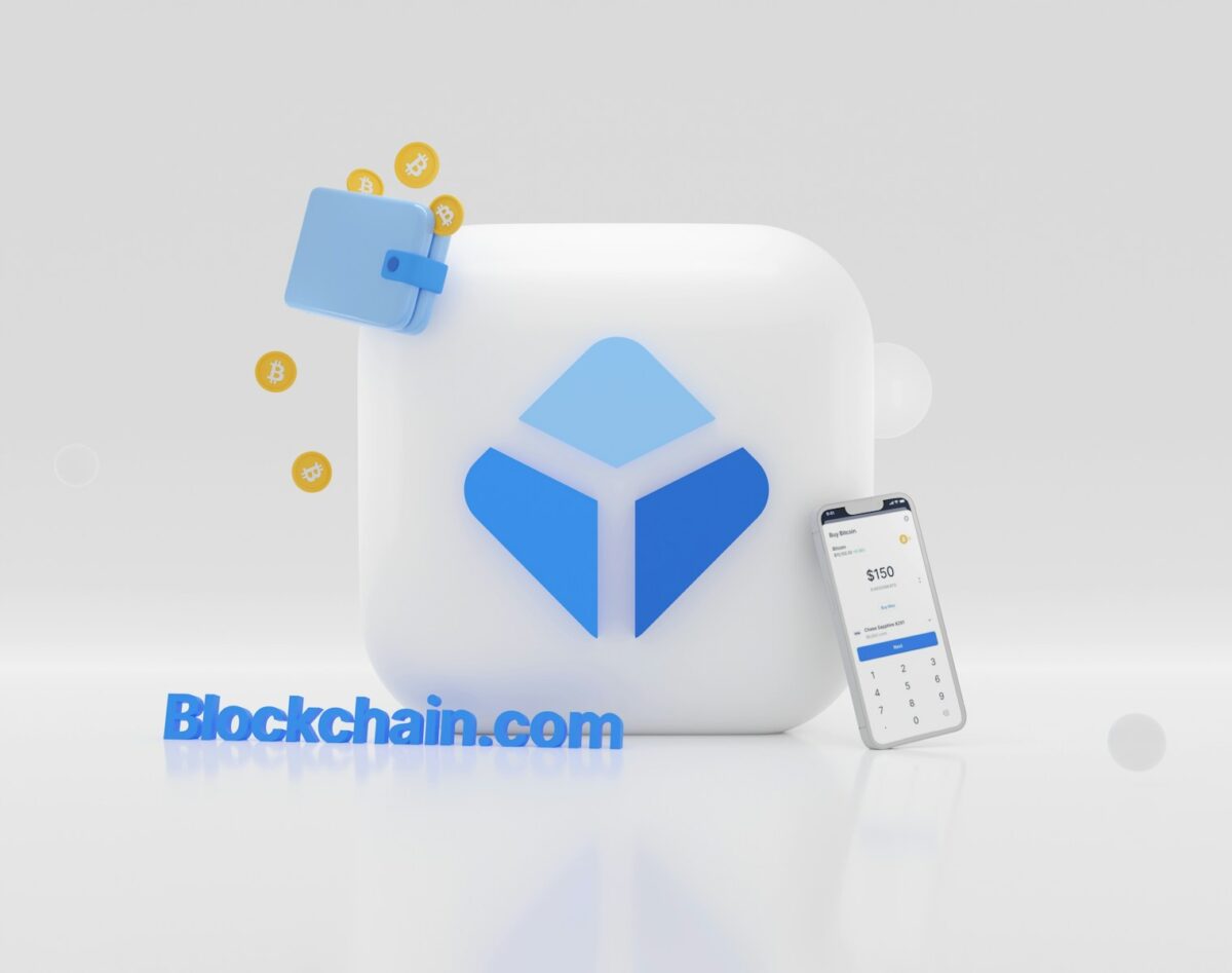 Public vs private blockchains