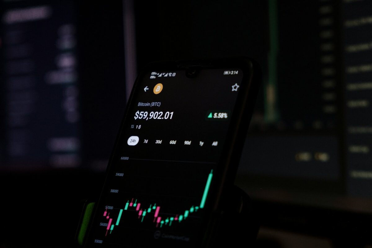 Reading cryptocurrency charts basics